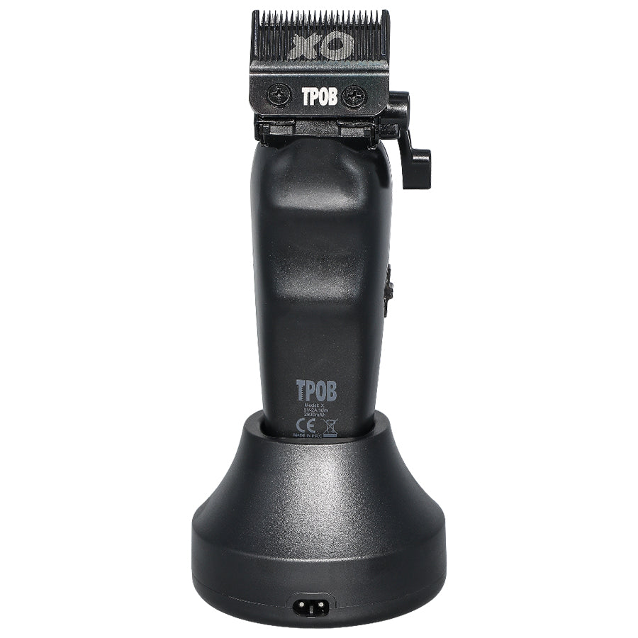 X Deluxe Clipper (Blackout Edition)